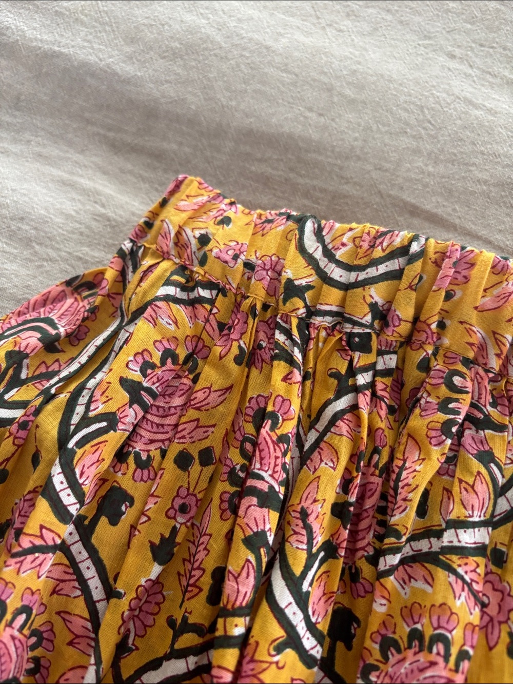 Women's Floral Tiered Maxi Skirt - Picture 4 of 6